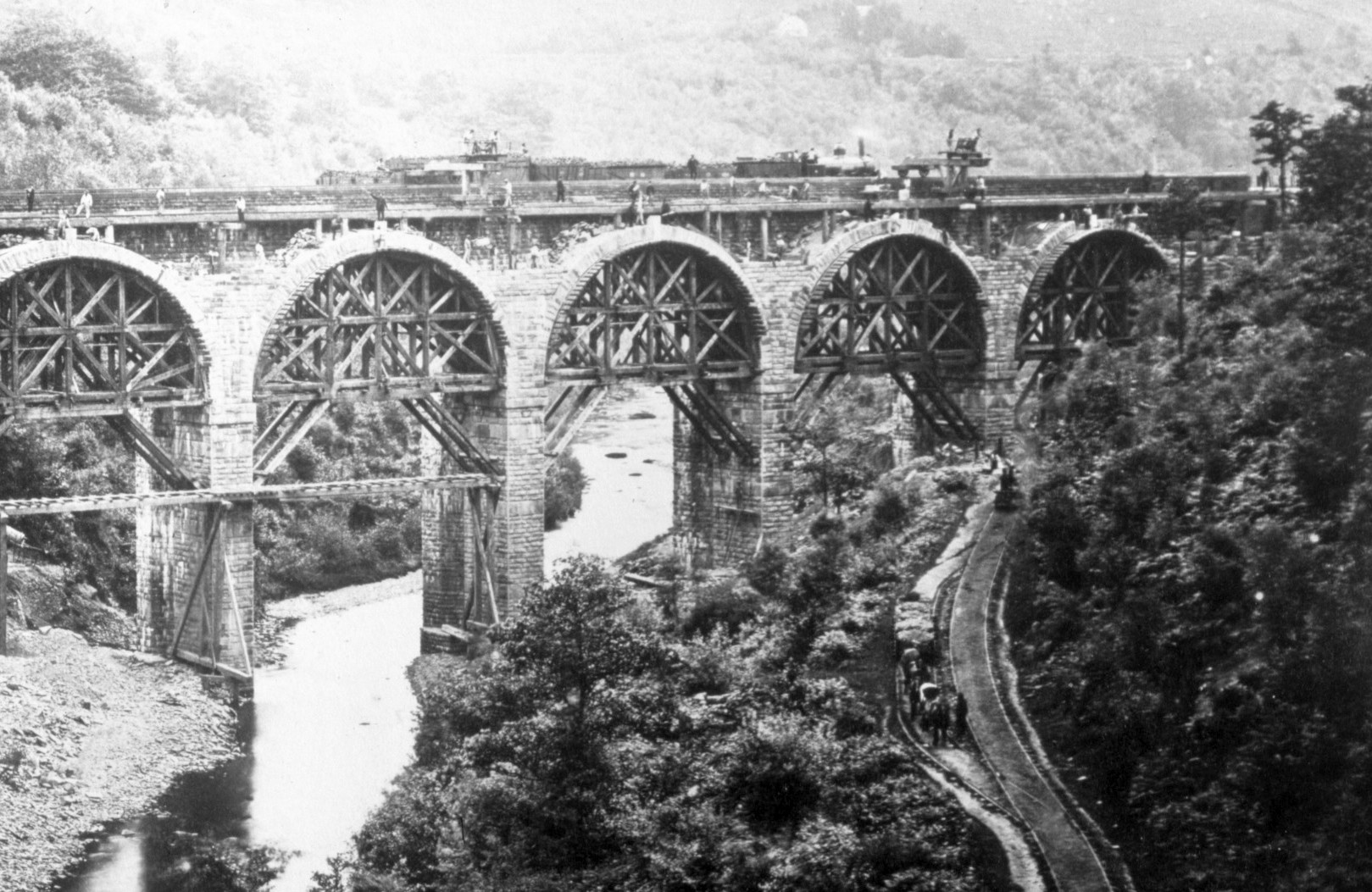 'Overtaken by steam – George Overton and The Railway' Stephen K Jones and Stephen Rowson